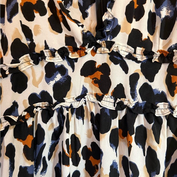 Leopard Print Ruffle Dress - Picture 4 of 6